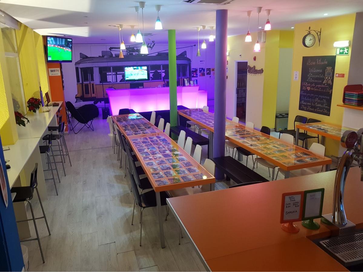 Golden Tram 242 Suites&hostel