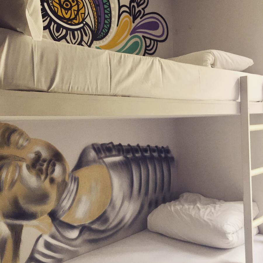 Hostel Golden Tram 242 Suites&hostel