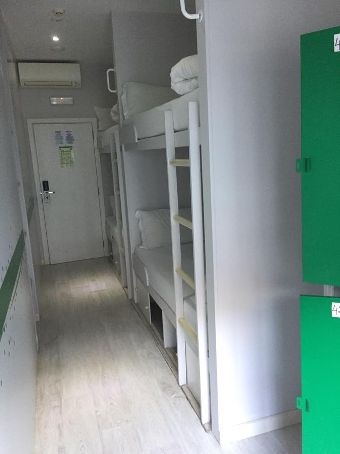 Golden Tram 242 Suites&hostel Hostel *