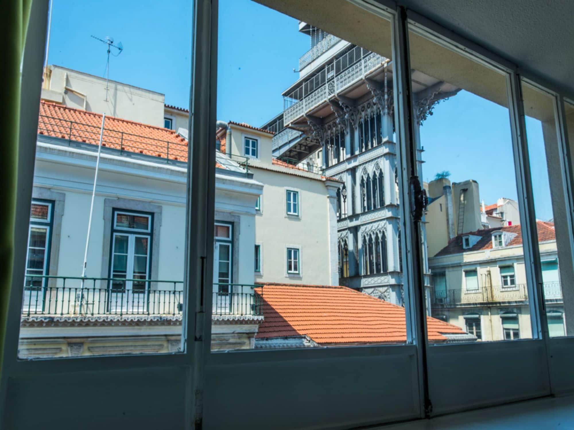 Golden Tram 242 Suites&hostel Hostel *