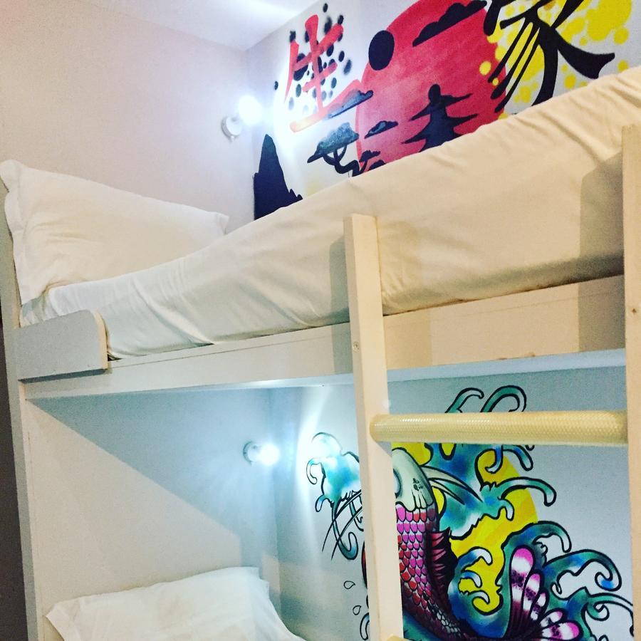 Golden Tram 242 Suites&hostel Hostel